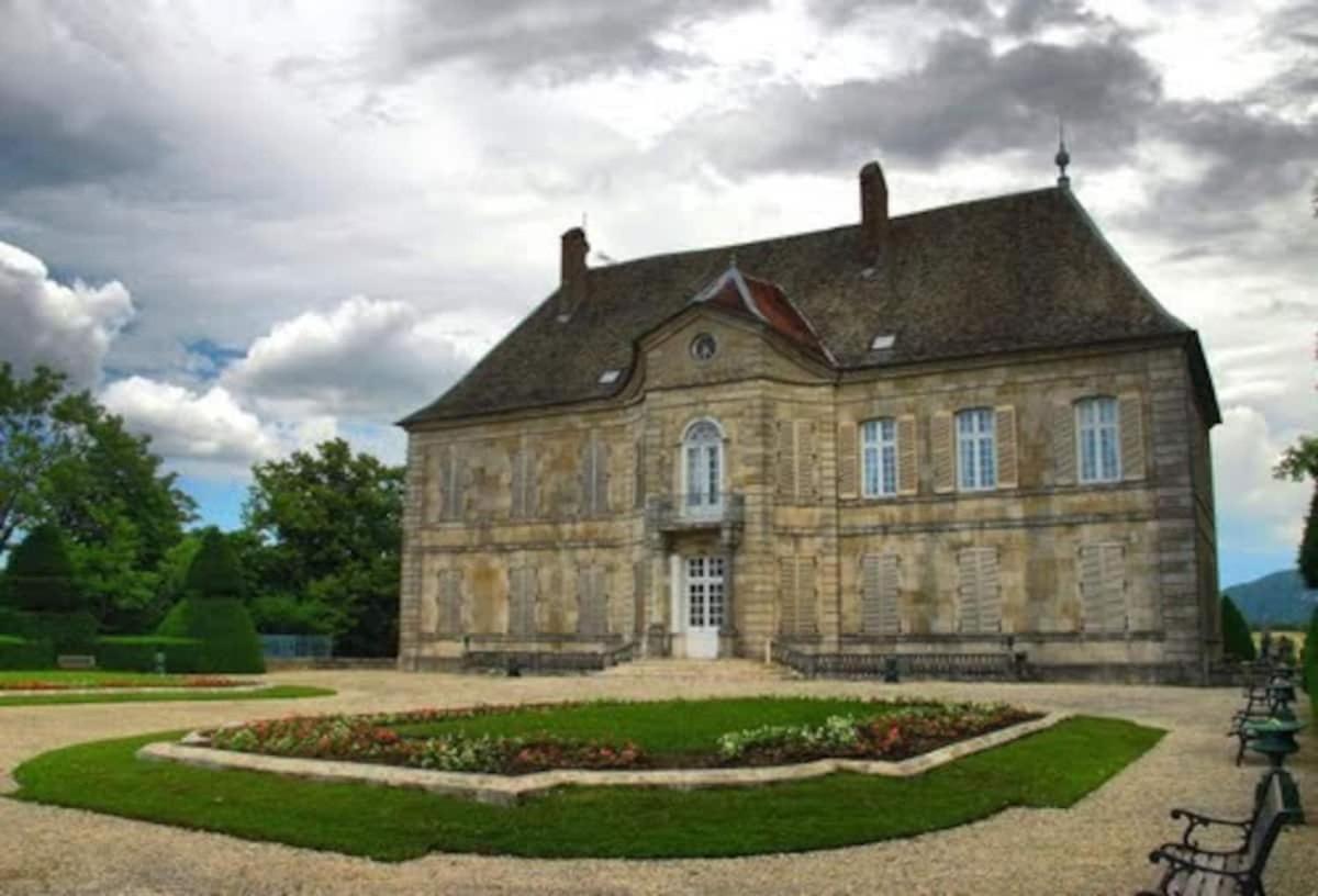 Gite 3 Etoiles "Entre Sources Et Riviere" Besancon Vaire-le-Grand 外观 照片
